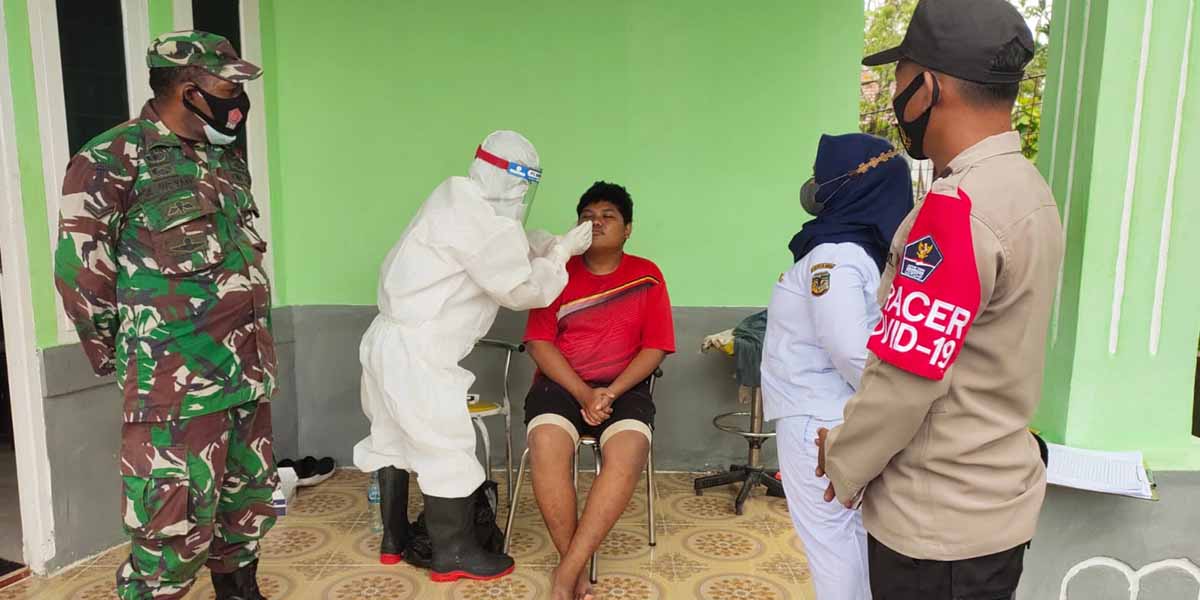 polres-mimika-gencar-tracing-kontak-door-to-door